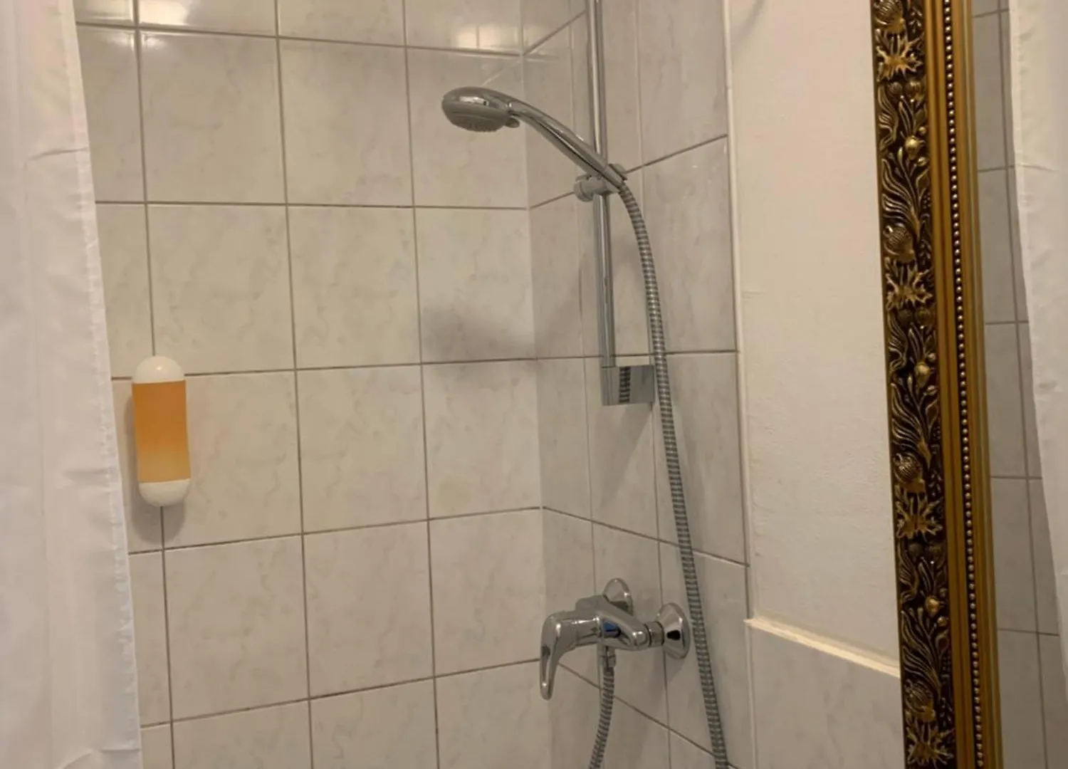 Hotel Pension Senta Berlín 2*,  Alemania
