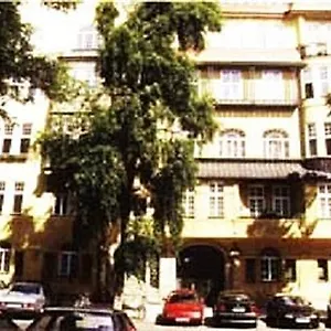 Waizenegger Am Kurfürstendamm ** Berlín