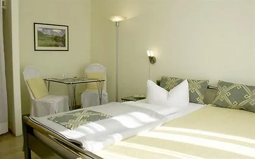 Hotel Pension Senta Berlin 2*,  Germany