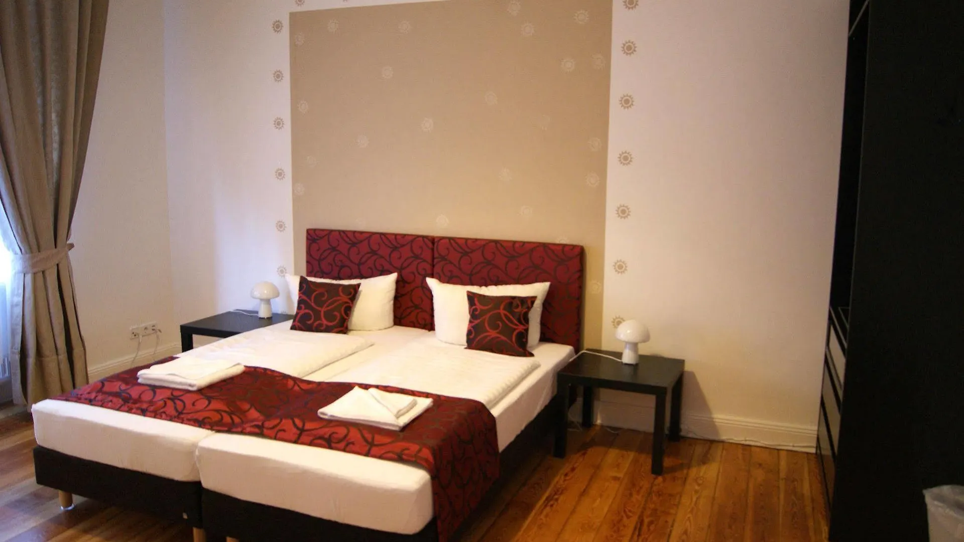 Hotel Pension Senta Berlin Guest house